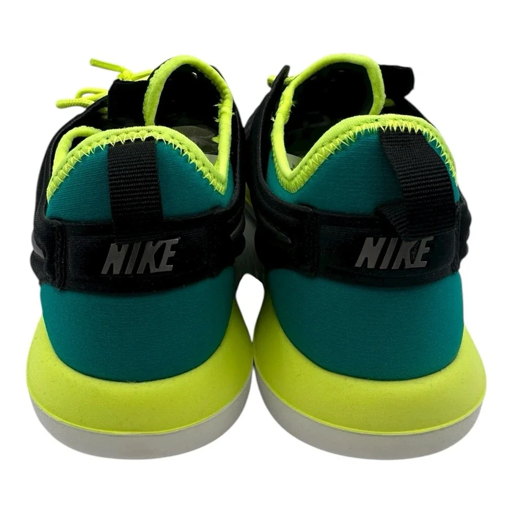 Nike Roshe Two GS Running Shoes YOUTH Kids Sz 4 Y Black/Volt Sneakers 844653-003
